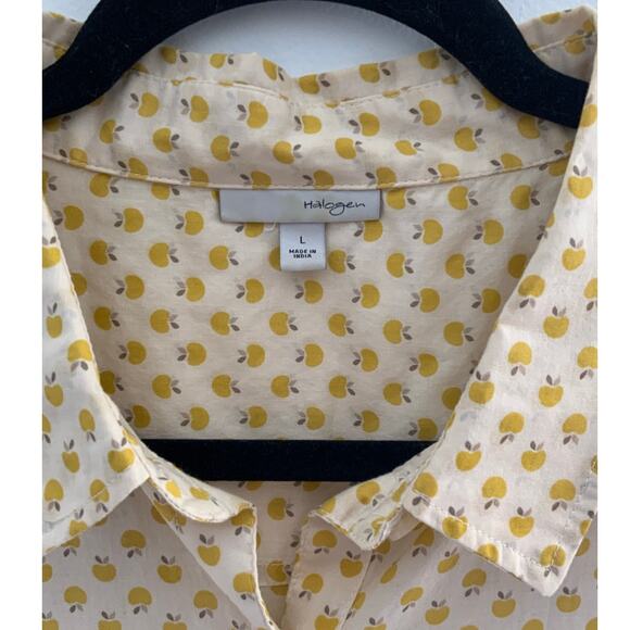 Halogen Yellow Apple Print‎ Button Up Top Size large - Picture 2 of 6